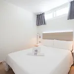 Апартаменти Eo Rosas *